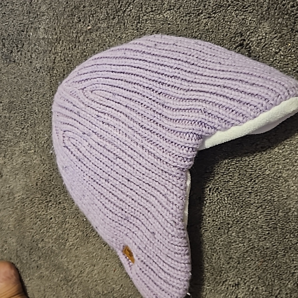 Hat‎ - Picture 3 of 3